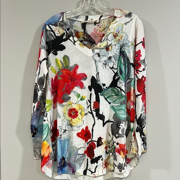 Soft Surroundings - Floral Graphic, long sleeve sweater, M - Picture 1 of 4